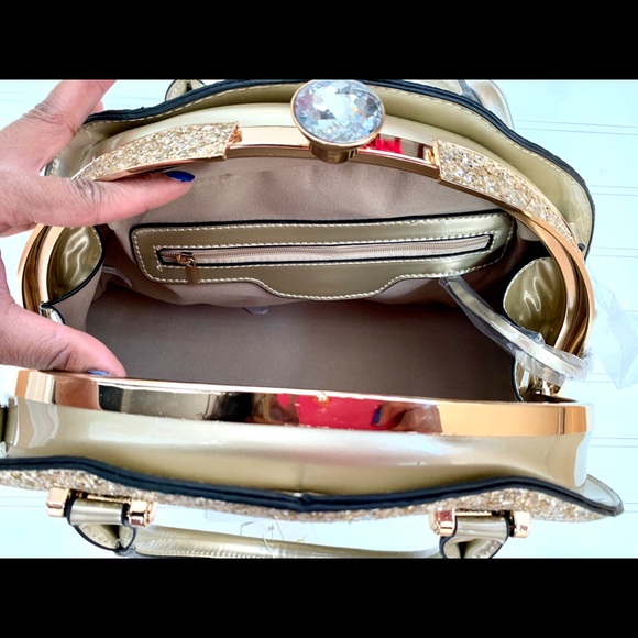 Handbag Republic Gold Glitter Handbag - Picture 4 of 10